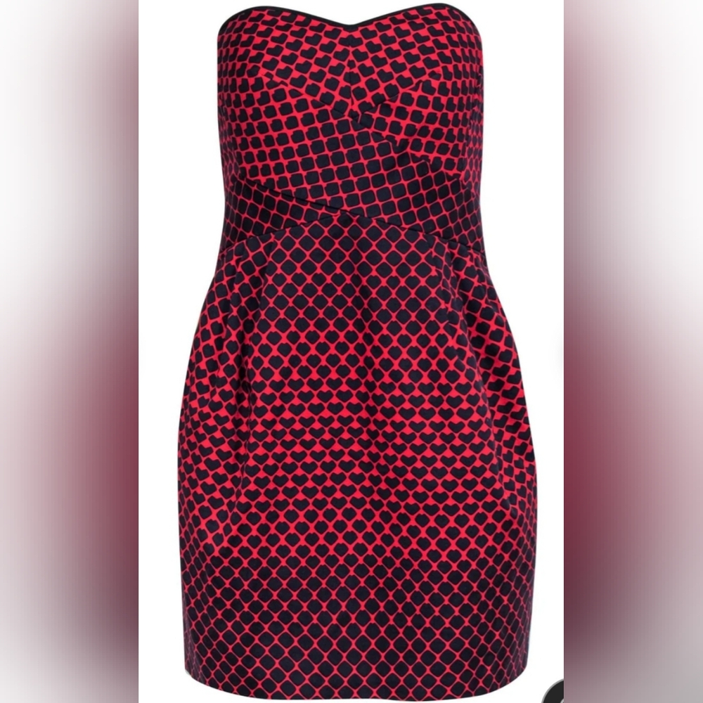 Red Strapless mini dress with navy hearts 💕